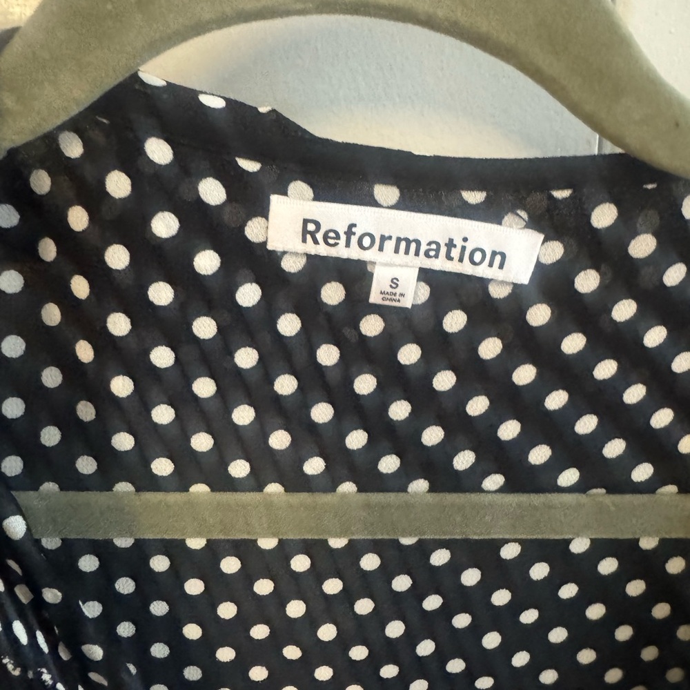 Reformation blouse - Picture 4 of 5
